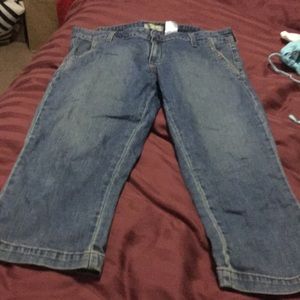Capri jeans